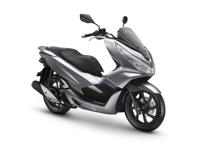rental motor terlengkap Honda PCX 150cc